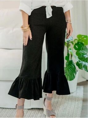 Matilda Jane Black Velvet Cropped Ruffle-Hem Wide Leg Pants